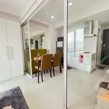 מנילה Sakura Apartment מראה חיצוני תמונה