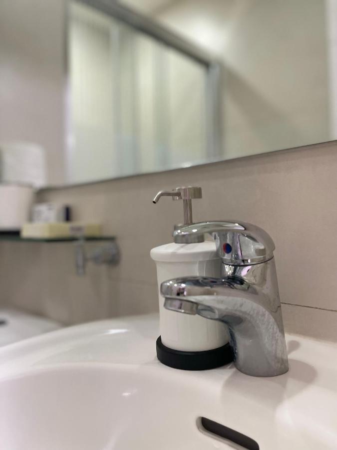 מנילה Sakura Apartment מראה חיצוני תמונה